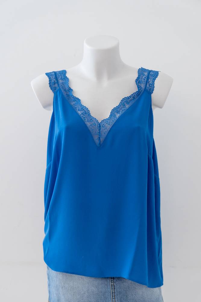 Top scollo V con inserto in pizzo Diana Gallesi (1) Top scollo V con inserto in pizzo Diana Gallesi (1)