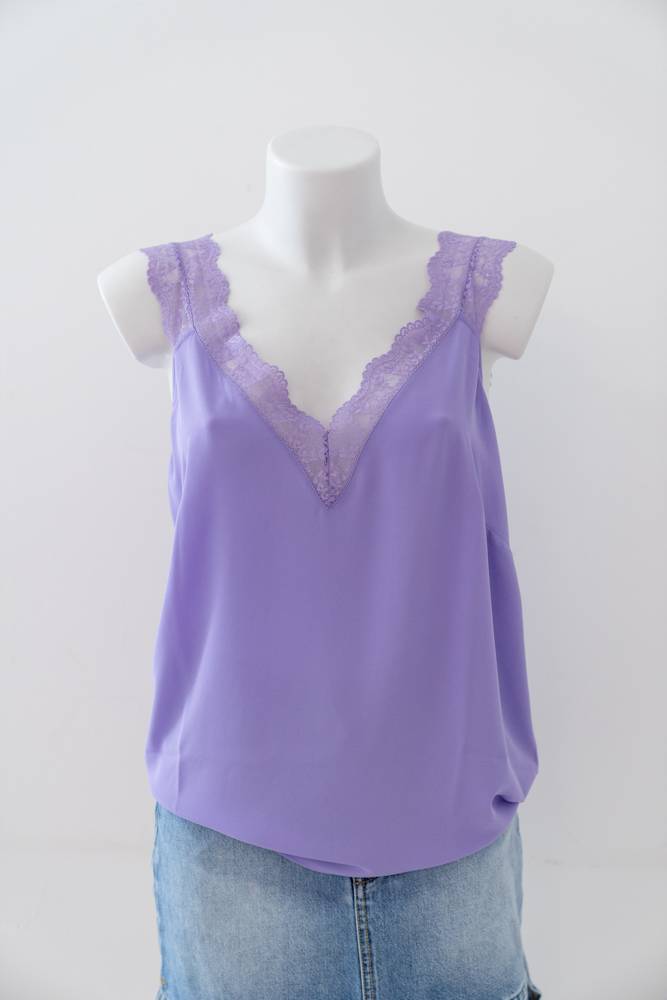 Top scollo V con inserto in pizzo Diana Gallesi (2) Top scollo V con inserto in pizzo Diana Gallesi (2)
