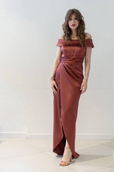 Abito decolleté con stola Musani (4)