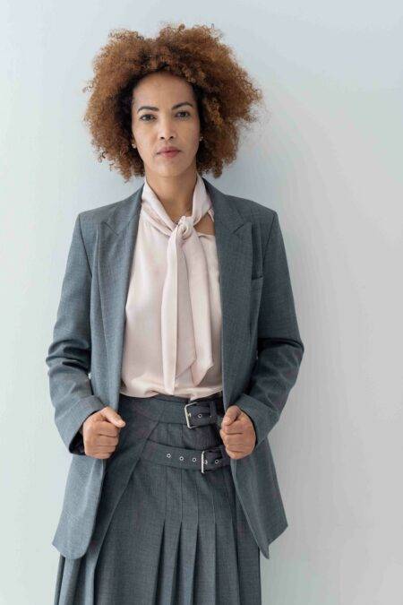 Blazer monopetto con tasche SOLOTRE (1)
