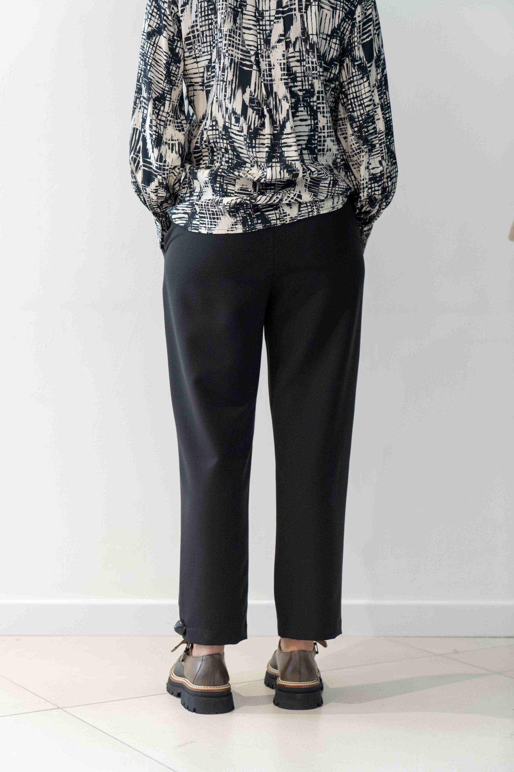 Pantalone basico con elastico vita Dixie nero (1) Pantalone basico con elastico vita Dixie nero (1)
