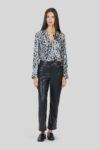 Blusa raso stampato Caractére