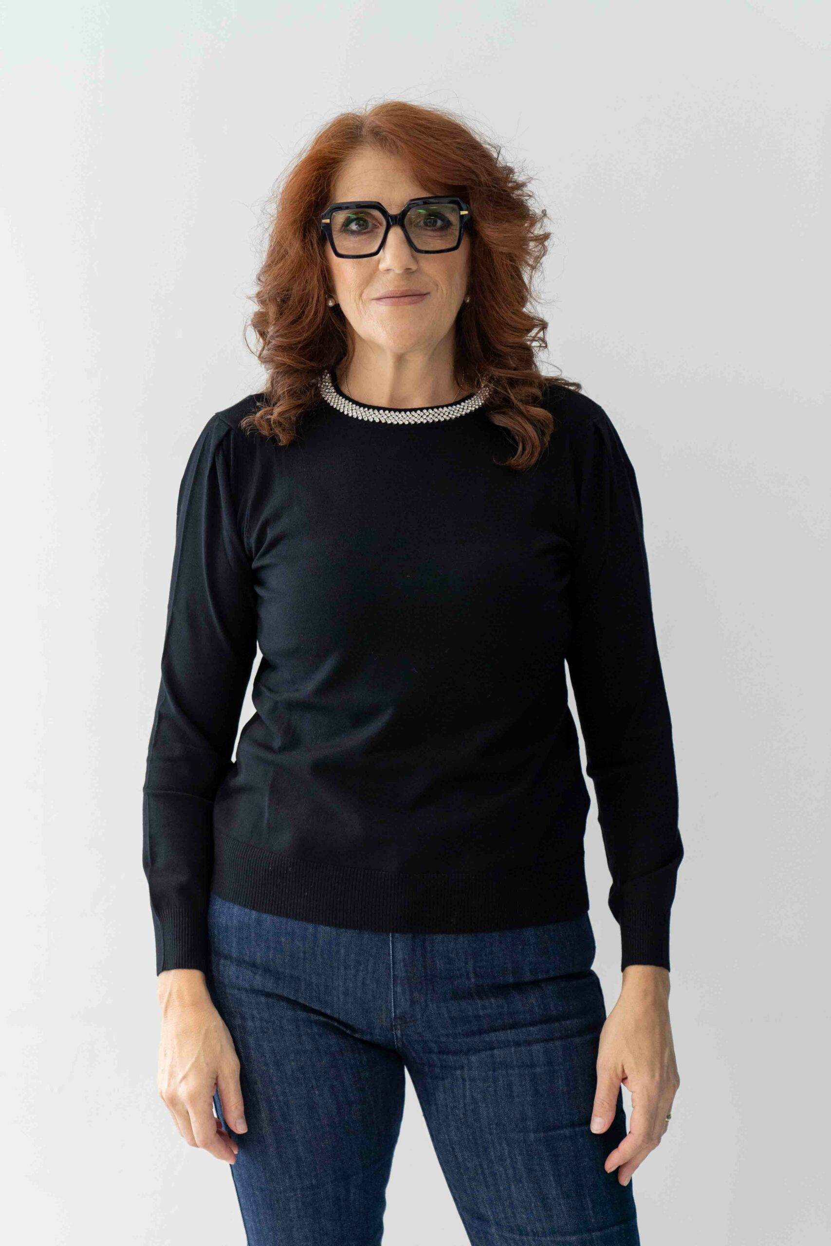 Maglia con girocollo gioiello Diana Gallesi (1) Maglia con girocollo gioiello Diana Gallesi (1)