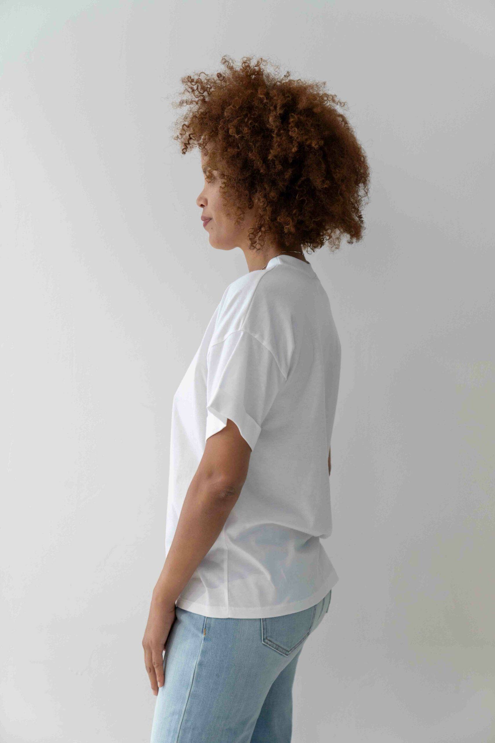 T shirt girocollo con scritta Imperial (2) T shirt girocollo con scritta Imperial (2)