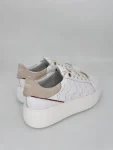 Sneakers in pelle con plateau Janet & Janet