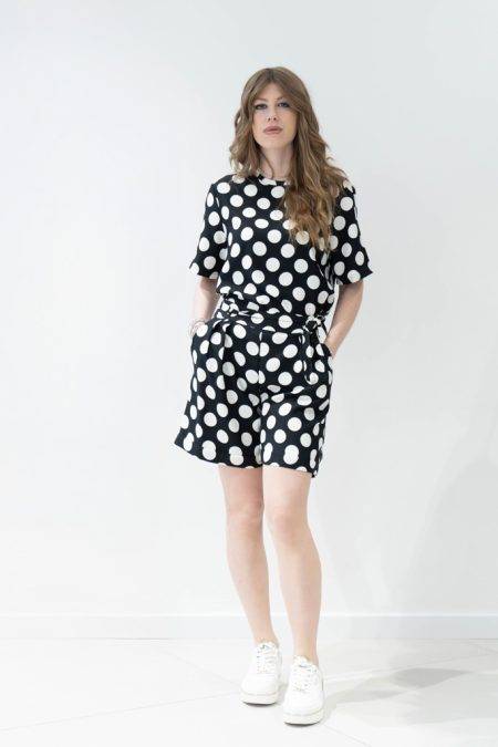 Shorts a pois con tasche Caractére (2)