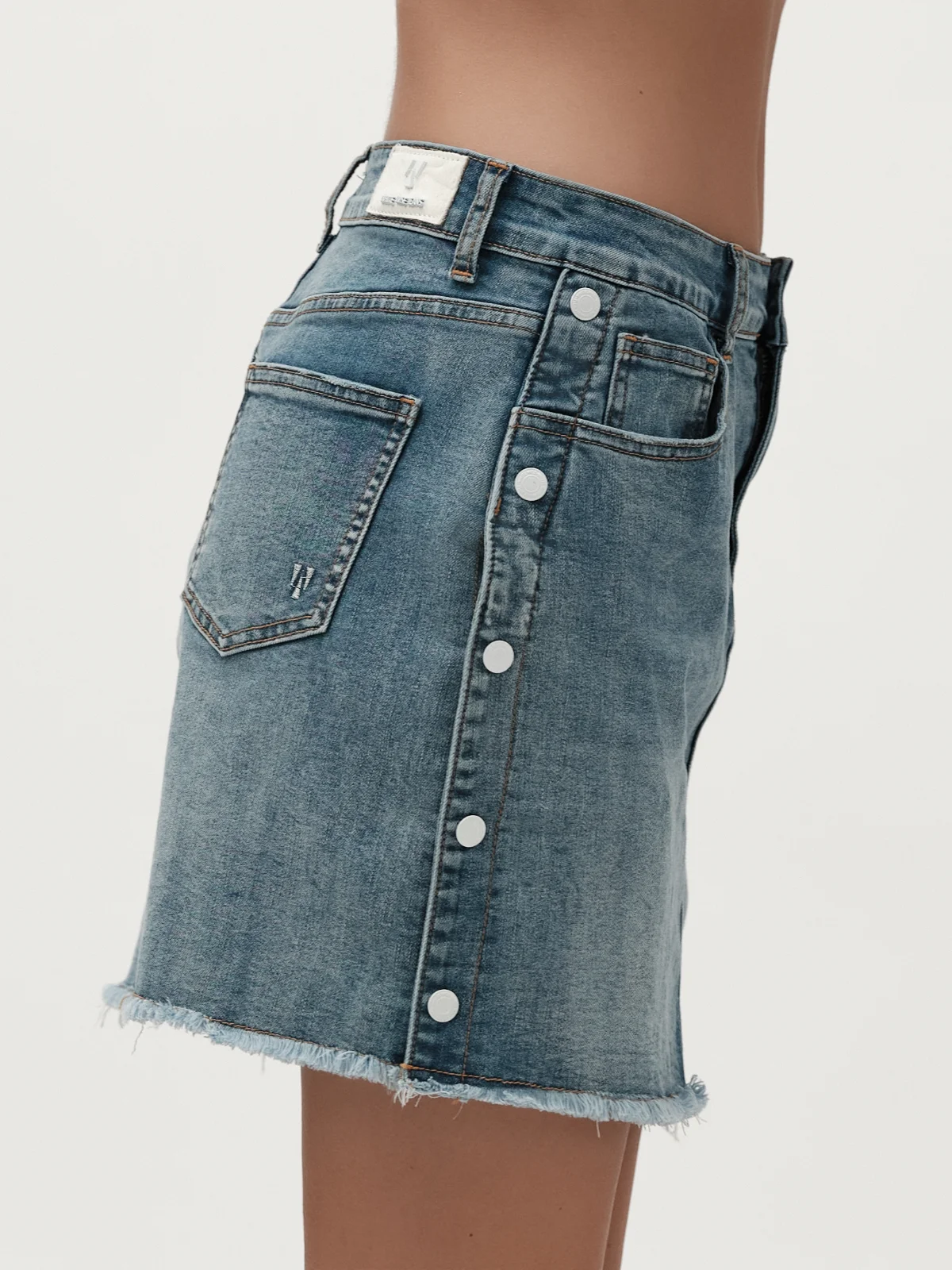 Mini gonna in denim con bottoni White Wise1 Mini gonna in denim con bottoni White Wise1