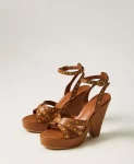 Sandali platform in pelle con borchie Twinset