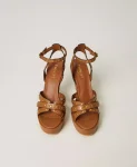 Sandali platform in pelle con borchie Twinset