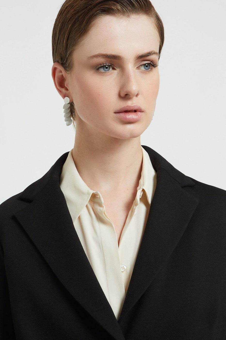 Giacca monopetto fittata in stretch Ottod’Ame 2 Giacca monopetto fittata in stretch Ottod'Ame 2