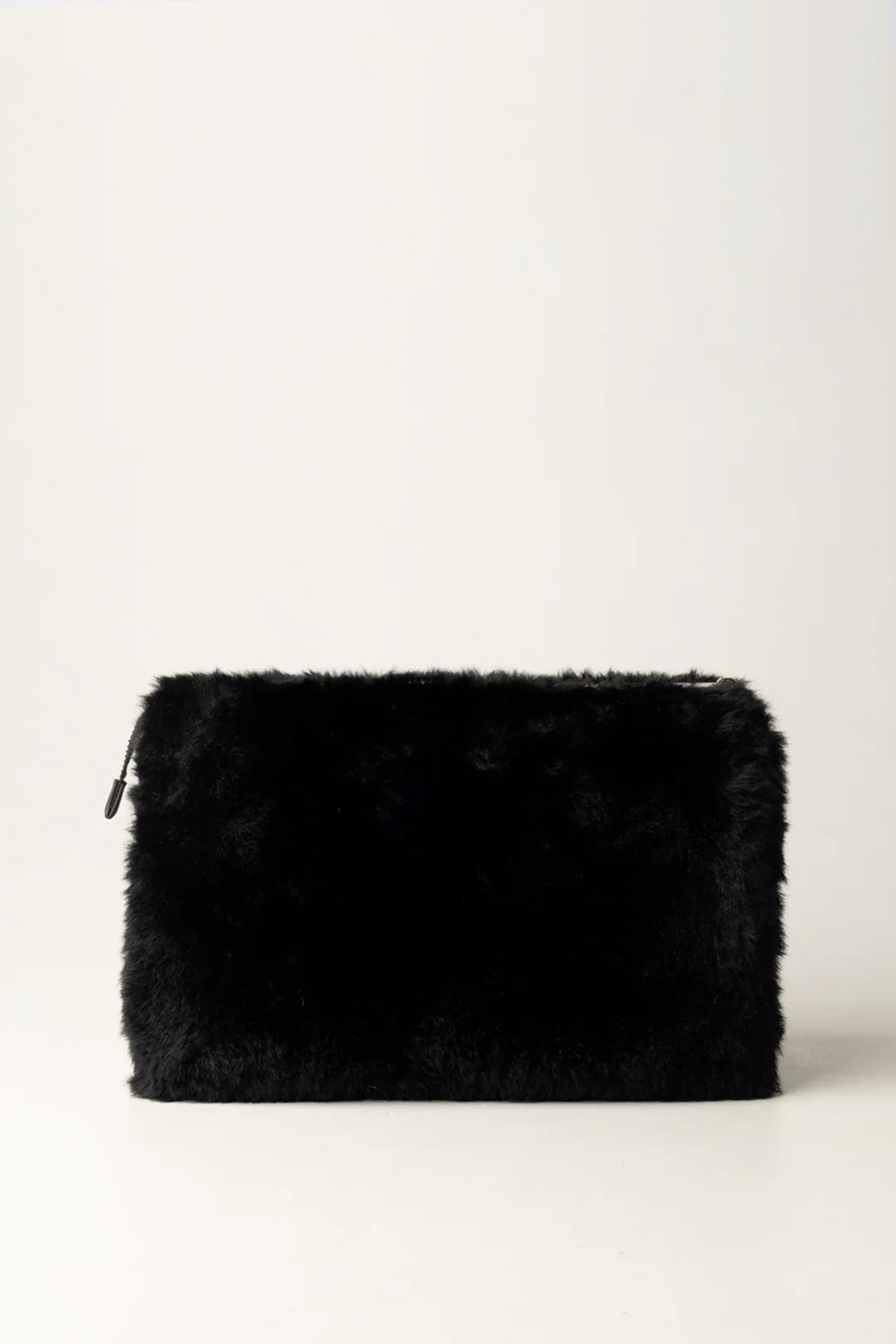 Maxi pochette in eco pelliccia Twinset 1 Maxi pochette in eco pelliccia Twinset 1