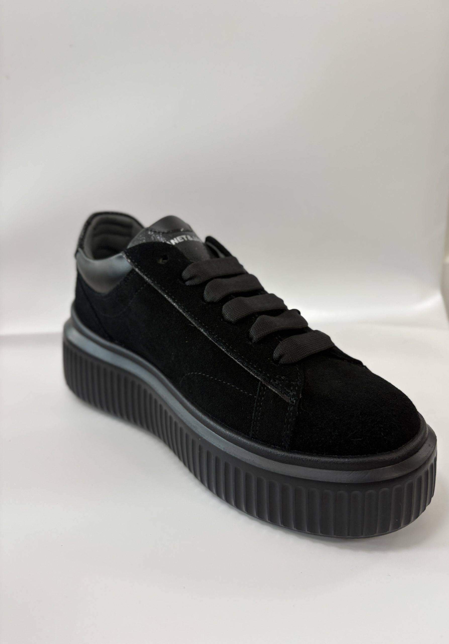 Sneakers in pelle con strass Janet & Janet (9) Sneakers in pelle con strass Janet & Janet (9)