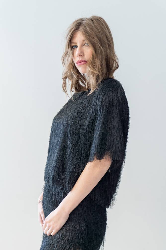 Blusa dritta con frange Solotre (2) Blusa dritta con frange Solotre (2)