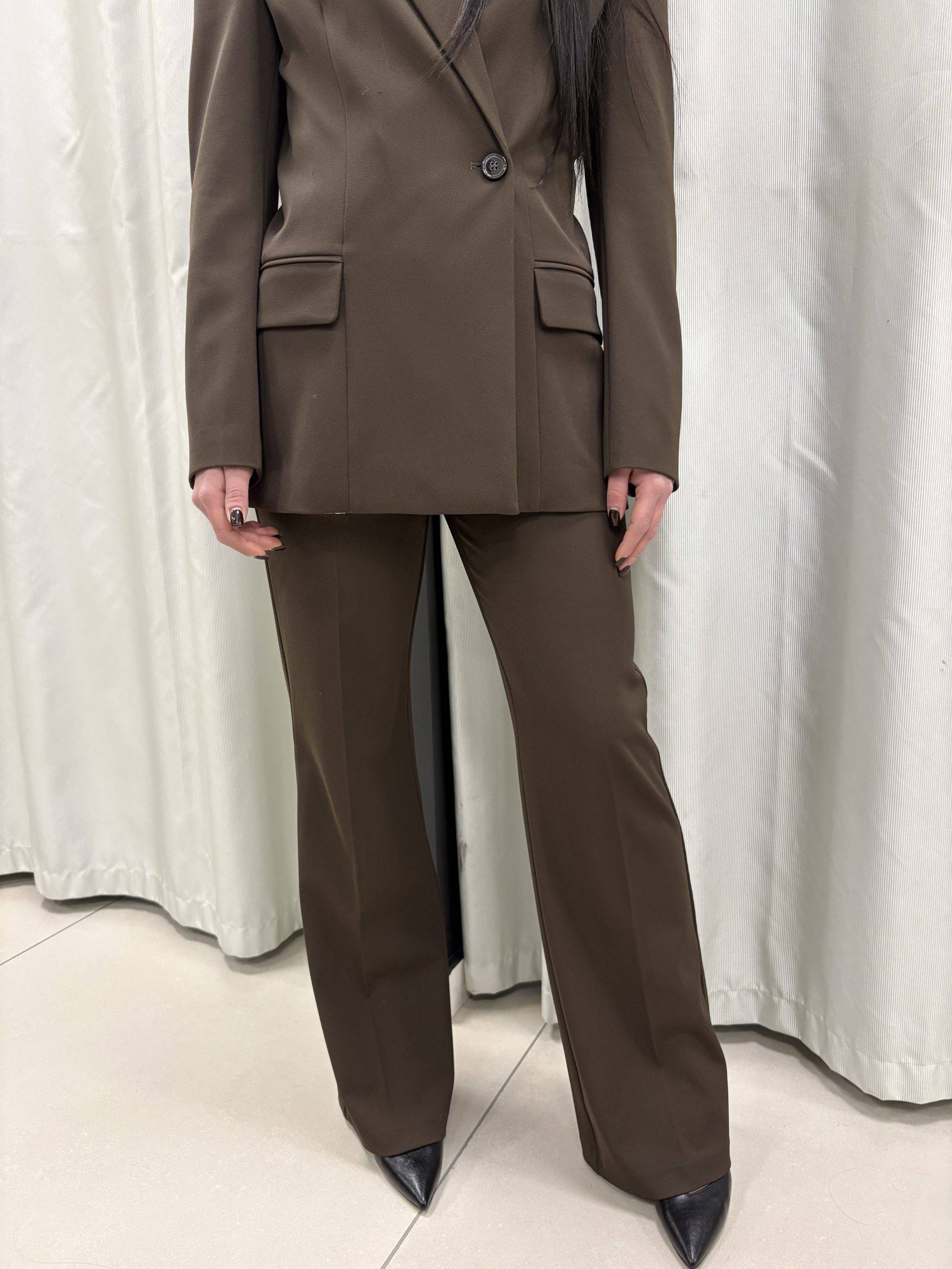 Pantaloni dritti con tasche Solotre Pantaloni dritti con tasche Solotre