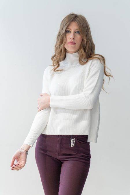 Pullover con collo alto a coste Diana Gallesi (5)