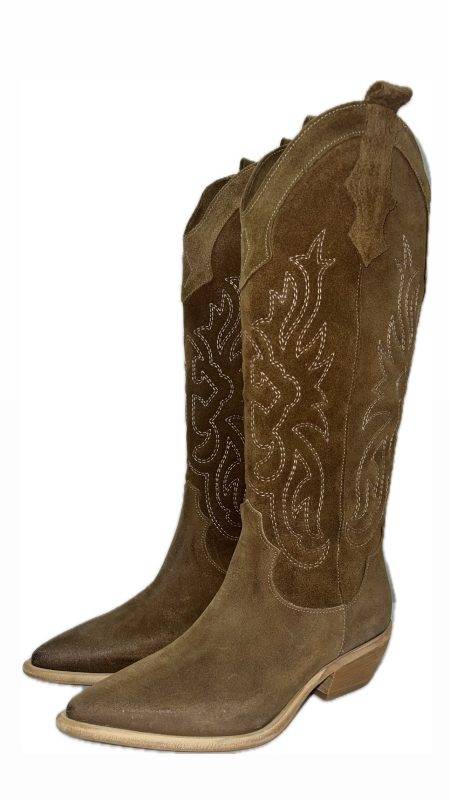 Texano in camoscio ricamato Ovyé (1)