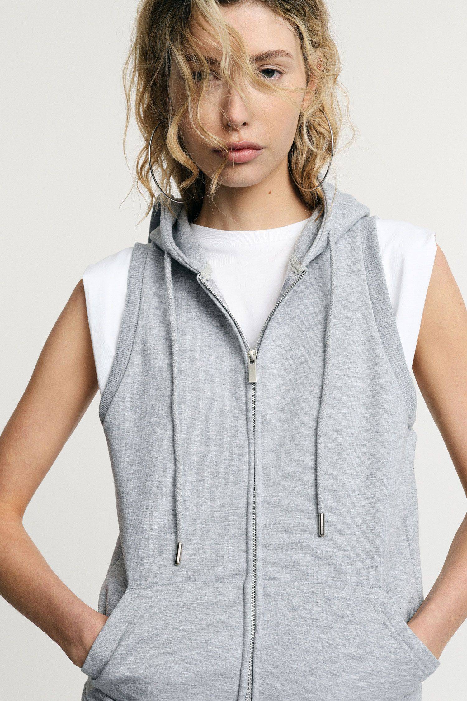 Felpa con cappuccio senza maniche zip frontale Please 1 Felpa con cappuccio senza maniche zip frontale Please 1