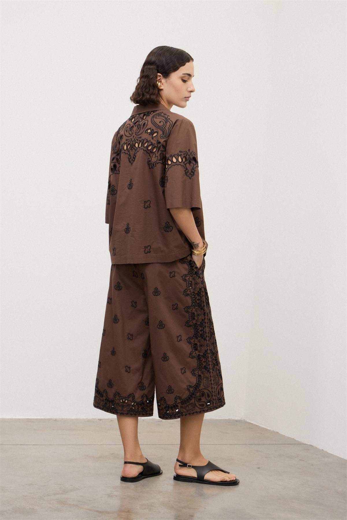 Bermuda in cotone traforato Ottod’Ame1 Bermuda in cotone traforato Ottod'Ame1