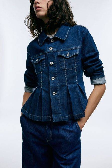 Giacca in denim con pieghe Please