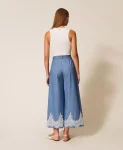 Pantaloni a palazzo con pizzo e cintura Twinset Actitude