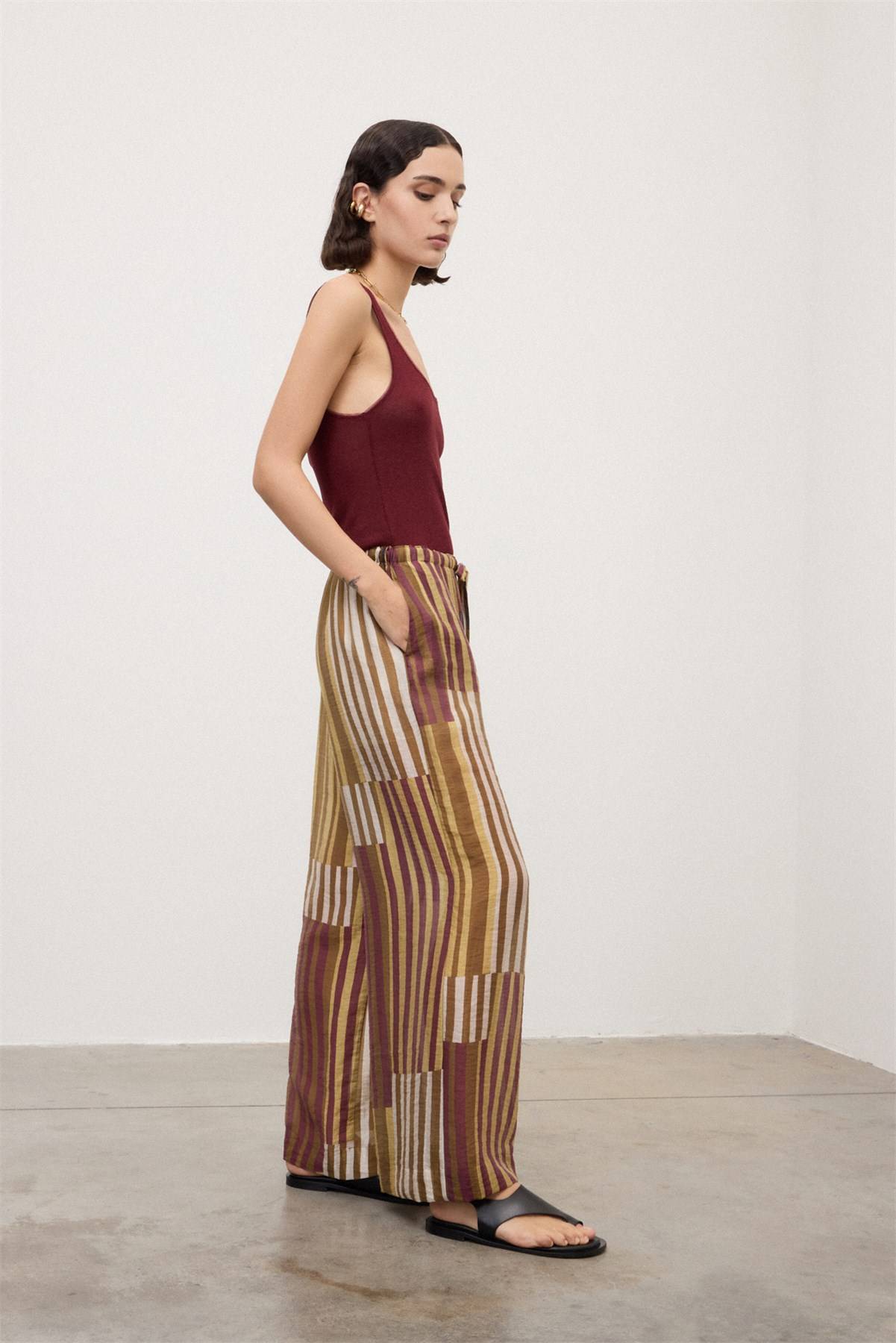 Pantaloni ampi con coulisse Ottod’Ame 0 Pantaloni ampi con coulisse Ottod'Ame 0