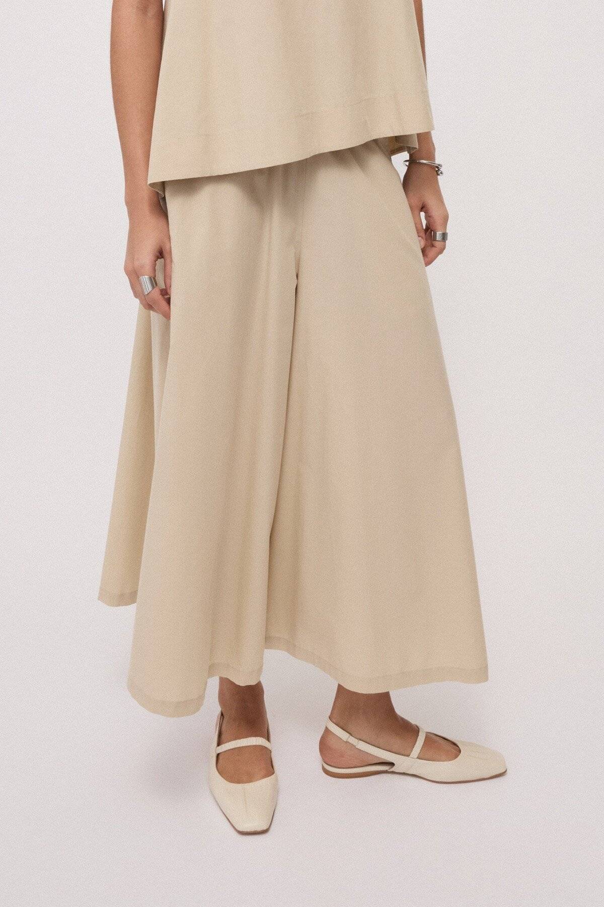 Pantaloni bermuda ampi Ottod’Ame 2 Pantaloni bermuda ampi Ottod'Ame 2