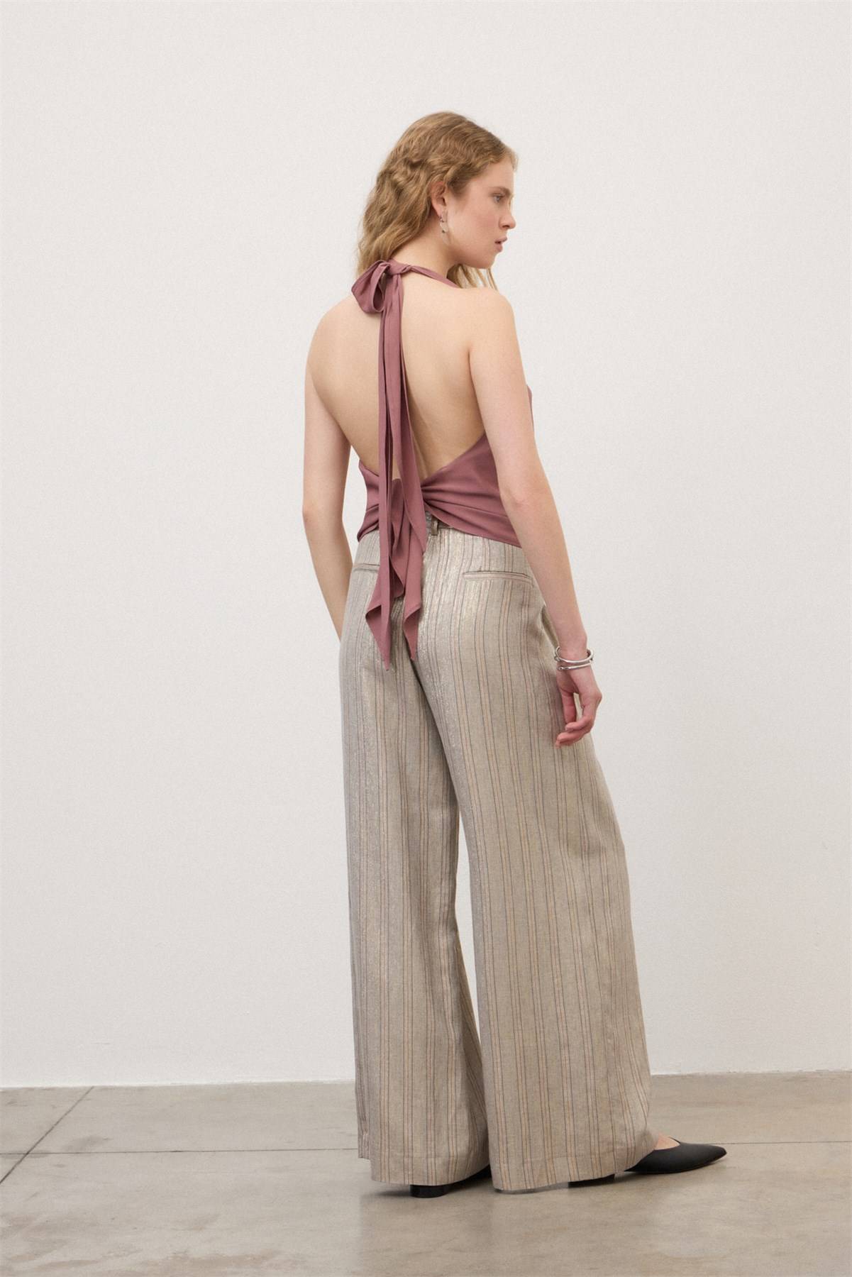 Pantaloni palazzo gessato laminato Ottod’Ame 1 Pantaloni palazzo gessato laminato Ottod'Ame 1