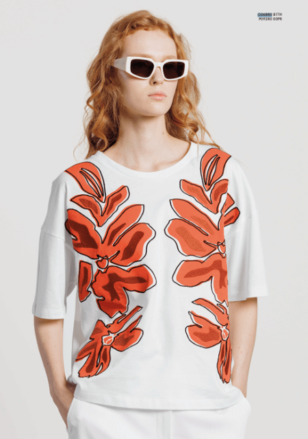 T shirt con fiori cuciti Diana Gallesi