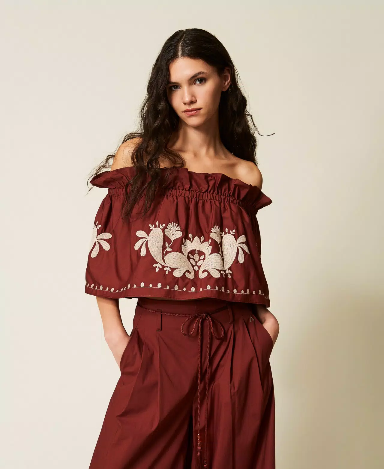 Top in popeline con ricamo Twinset 0 Top in popeline con ricamo Twinset 0