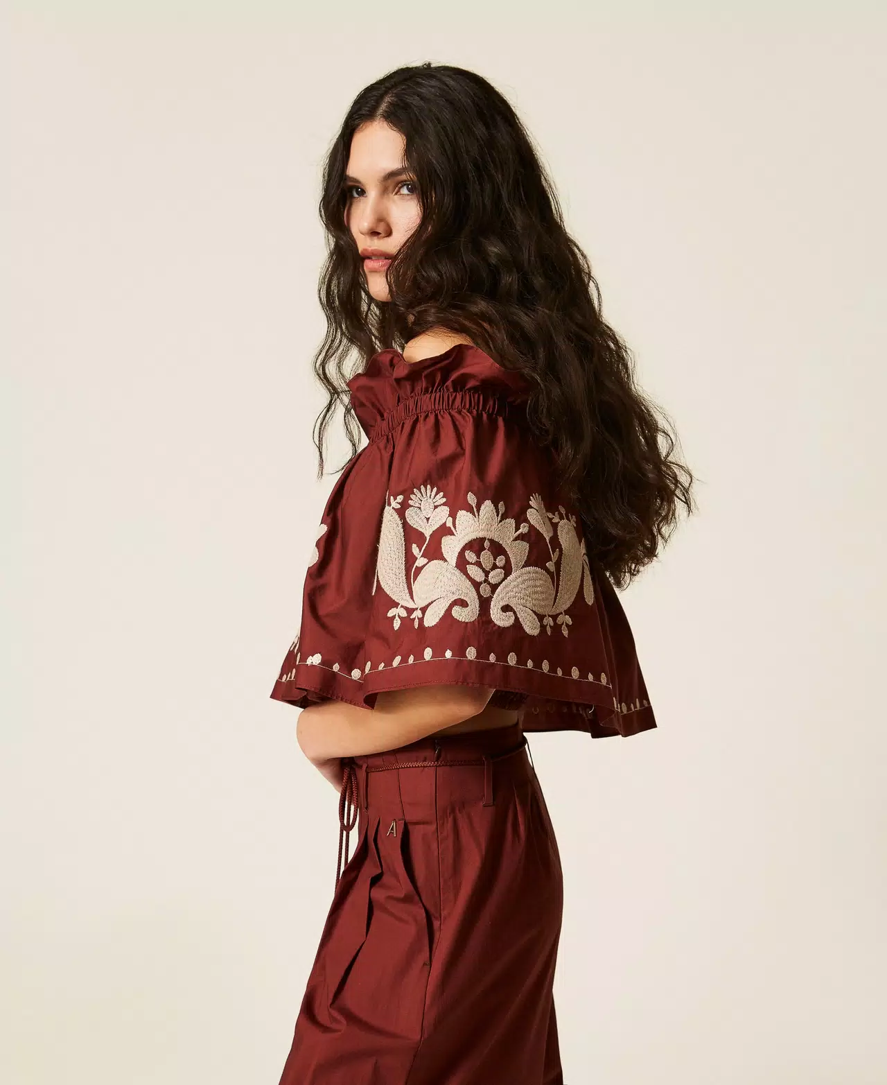 Top in popeline con ricamo Twinset 1 Top in popeline con ricamo Twinset 1