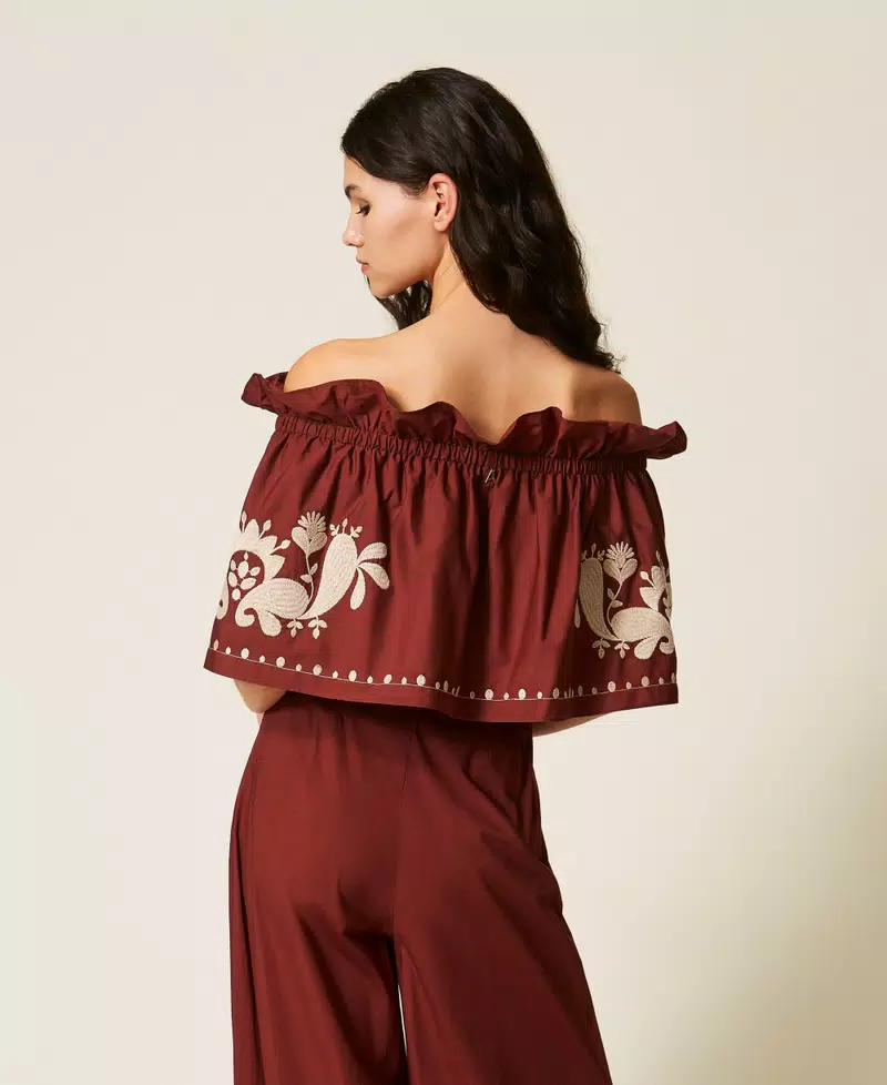 Top in popeline con ricamo Twinset 2 Top in popeline con ricamo Twinset 2