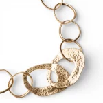 Collana lunga martellata in metallo antichizzato Mya Accessories