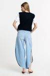 Jeans a gamba ampia stondata e spacchi laterali Please