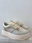 Sneakers in pelle con inserti Janet & Janet (2)