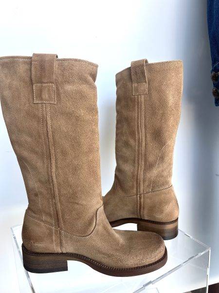 Stivaletto scamosciato Divine Follie (2)