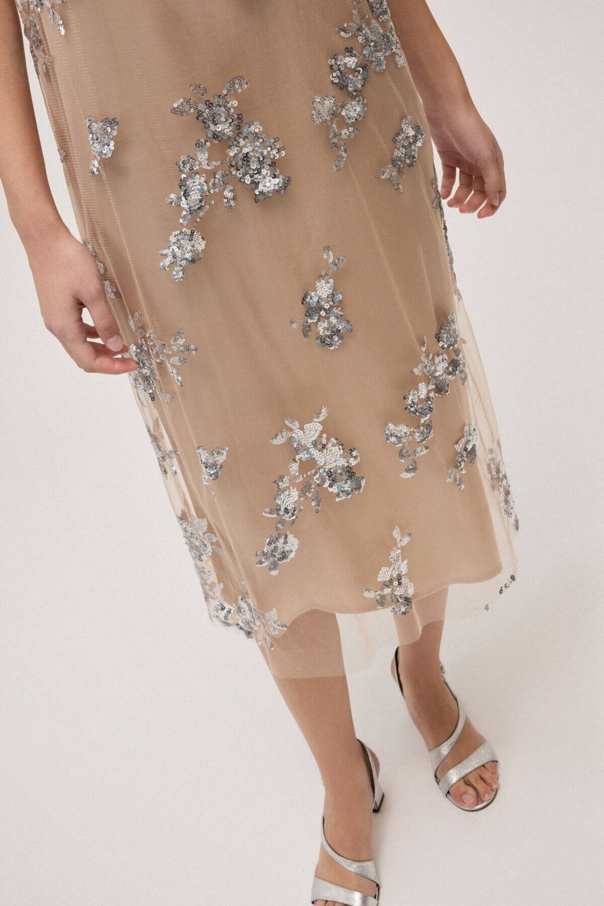 Abito midi in tulle ricamato Ottod’Ame 2 Abito midi in tulle ricamato Ottod'Ame 2