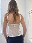 Top in pizzo con spalline sottili e paillettes Imperial (3)