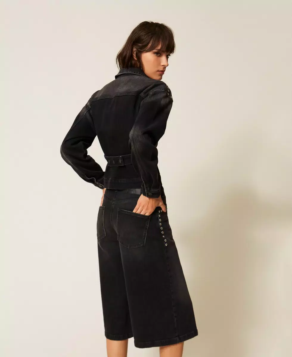 Bermuda in jeans con borchie Twinset Actitude 1 Bermuda in jeans con borchie Twinset Actitude 1
