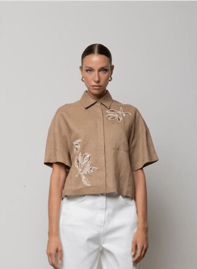 Camicia in lino con ricami ICONA Kaos (4)