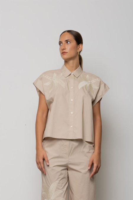 Camicia over con applicazione ICONA Kaos