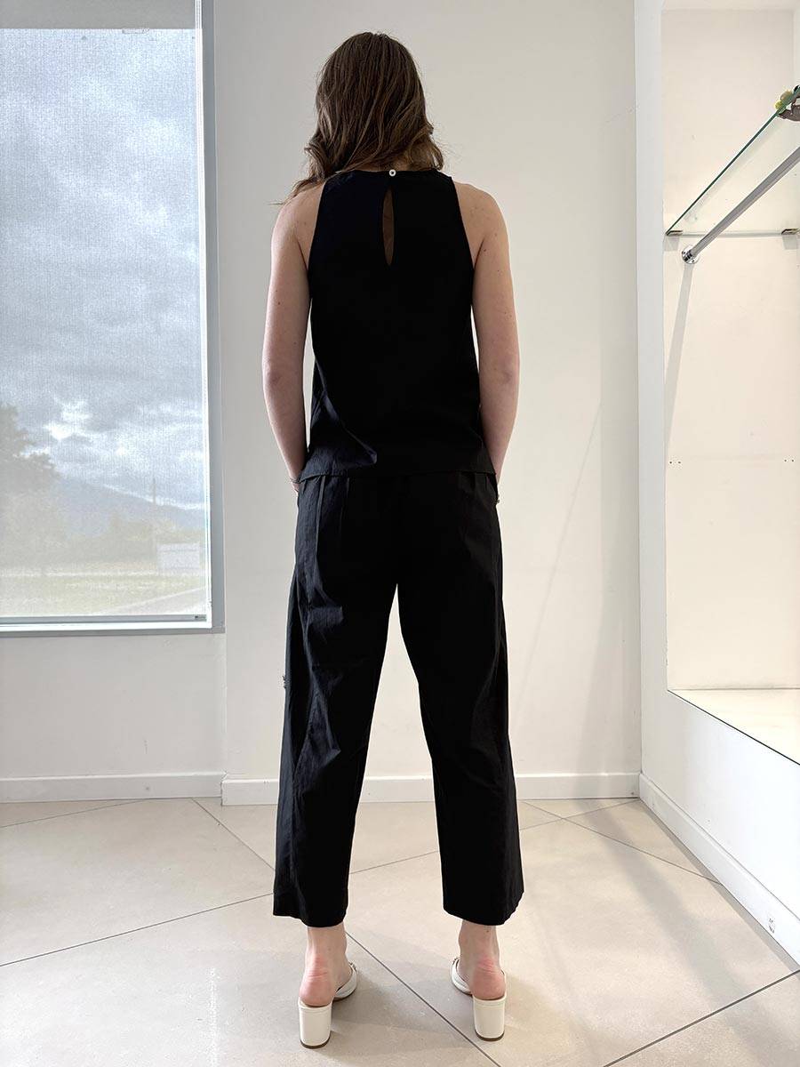 Pantaloni in cotone con applicazioni Ottod'Ame (1) Pantaloni in cotone con applicazioni Ottod'Ame (1)