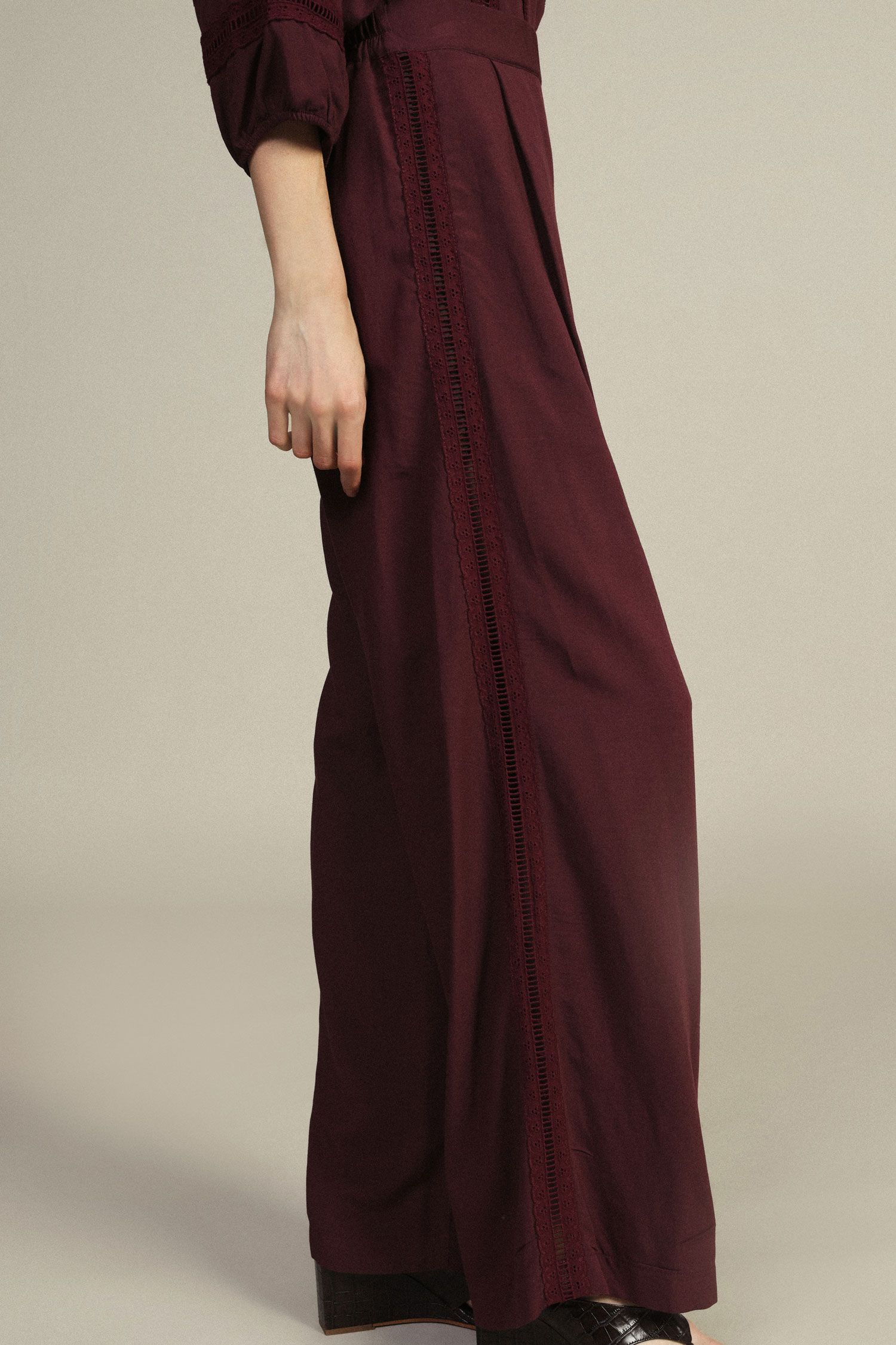 Trousers palazzo con inserti traforati Dixie 1 Trousers palazzo con inserti traforati Dixie 1