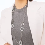 Collana lunga con design circolare forato Mya Accessories