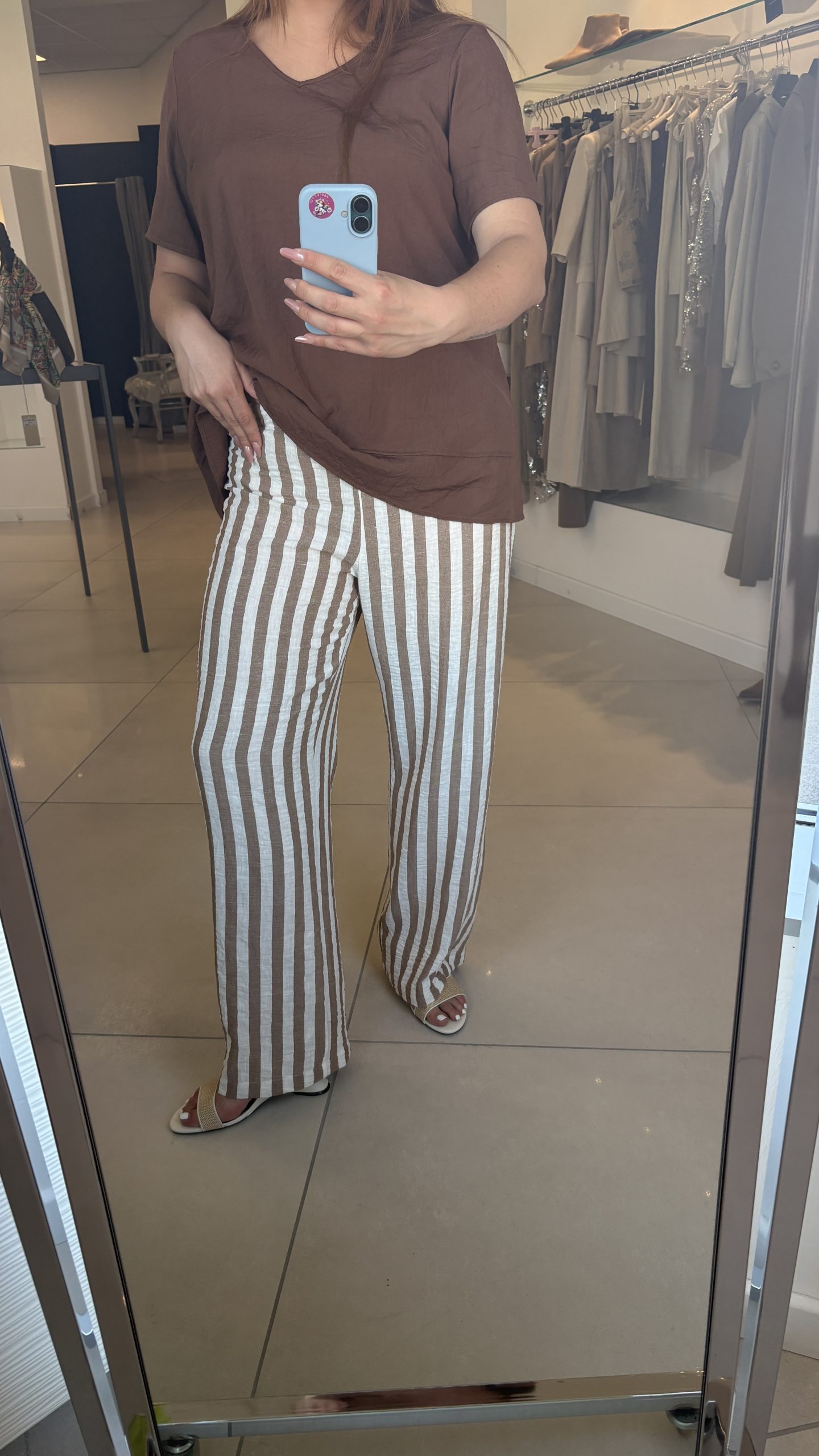 Pantaloni gamba larga a righe GiglioRosso (2) Pantaloni gamba larga a righe GiglioRosso (2)